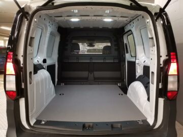 VW Caddy Kaw. 1.5 TSI 116 Entry DSG