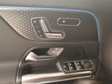 Mercedes-Benz EQA 350 AMG Line 4Matic Excellence Edition