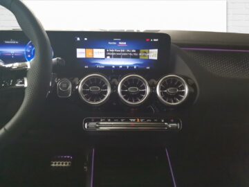 Mercedes-Benz EQA 350 AMG Line 4Matic Excellence Edition