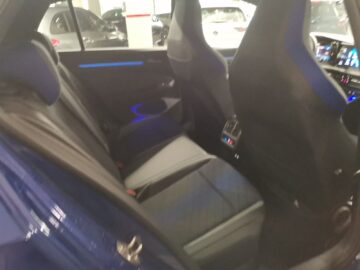VW Golf VIII 2.0 TSI R DSG 4motion