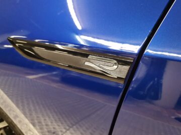 VW Golf VIII 2.0 TSI R DSG 4motion
