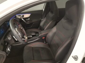 Mercedes-Benz A 180 AMG Line