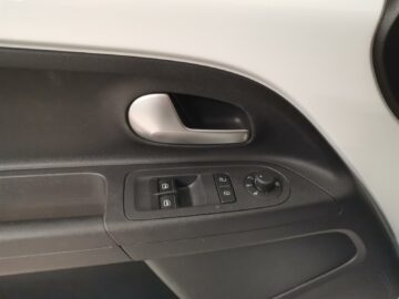 VW e-UP!