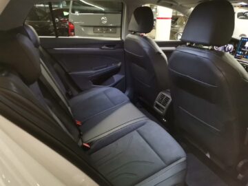 VW Golf VIII 1.5 eTSI United DSG