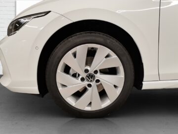 VW Golf VIII 1.5 eTSI United DSG