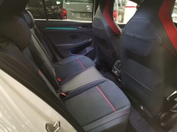 VW Golf VIII 2.0 TSI GTI Clubsport DSG