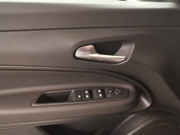 Alfa Romeo Junior 1.2 Ibrida Speciale