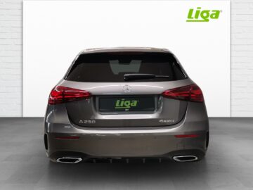 Mercedes-Benz A 250 AMG Line 4Matic
