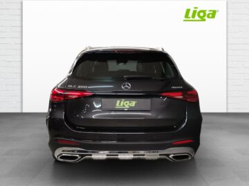 Mercedes-Benz GLC 300 AMG Line 4 Matic