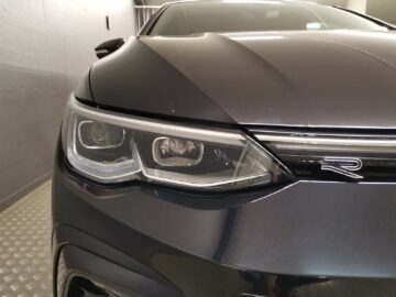 VW Golf VIII 1.5 TSI R-Line