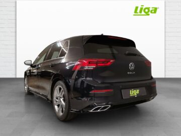 VW Golf VIII 1.5 TSI R-Line