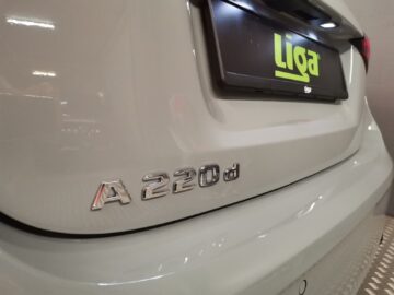 Mercedes-Benz A 220 d AMG Line