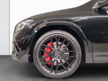 Mercedes-Benz AMG GLA 45 S 4Matic +