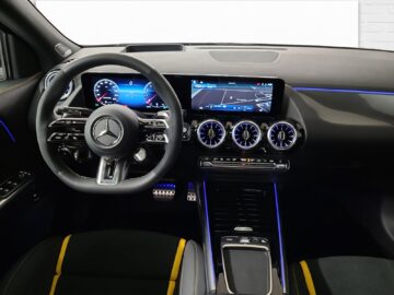 Mercedes-Benz AMG GLA 45 S 4Matic +