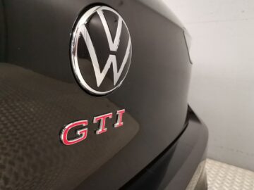 VW Golf VIII 2.0 TSI GTI DSG