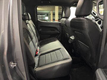 VW Amarok DKab. Pick-up 3.0 TDI 240 Aventura Winter 2 4m