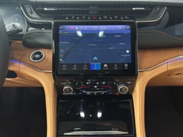 Jeep Grand Cherokee 5.7 V8 Summit