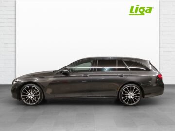 Mercedes-Benz E 220 d AMG Line 4 Matic