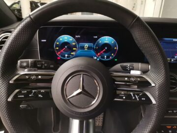 Mercedes-Benz E 220 d AMG Line 4 Matic
