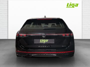 VW Passat Variant 2.0 TDI R-Line DSG 4motion