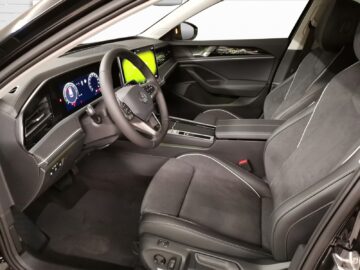 VW Passat Variant 2.0 TDI Elegance DSG