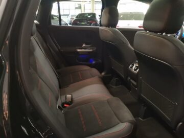 Mercedes-Benz GLA 220 d AMG Line 4Matic Swiss Star
