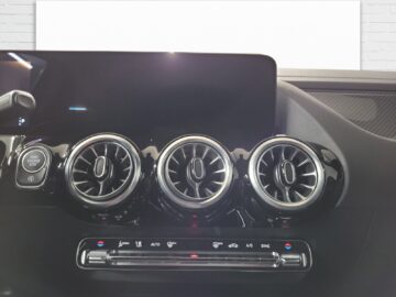 Mercedes-Benz GLA 250 AMG Line 4 Matic Swiss Star