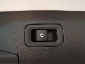 Mercedes-Benz A 250 e AMG Line