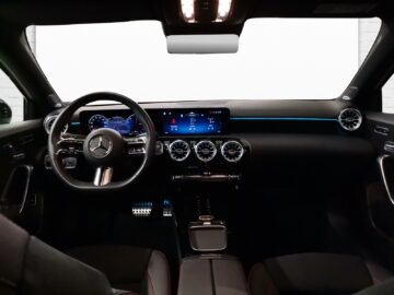 Mercedes-Benz A 250 e AMG Line