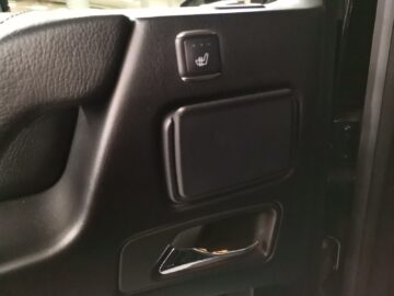 Mercedes-Benz G 500