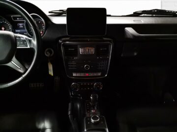 Mercedes-Benz G 500