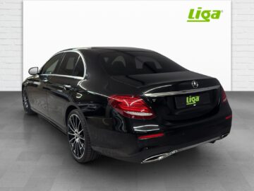 Mercedes-Benz E 200 AMG Line 4 Matic