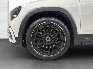 Mercedes-Benz GLB 220 d AMG Line 4Matic
