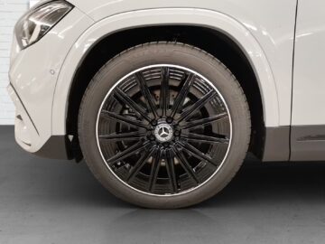 Mercedes-Benz GLA 250 AMG Line 4Matic Swiss Star
