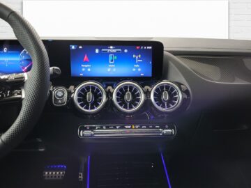 Mercedes-Benz GLA 250 AMG Line 4Matic Swiss Star