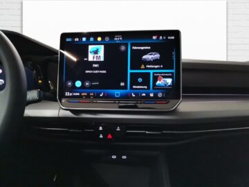 VW Golf VIII Variant 1.5 eTSI Life DSG
