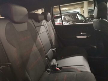 Mercedes-Benz EQB 300 AMG Line 4Matic Excellence Edition