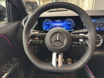Mercedes-Benz EQA 350 AMG Line 4Matic Excellence Edition