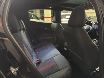 Alfa Romeo Junior 1.2 Ibrida Sky Q4