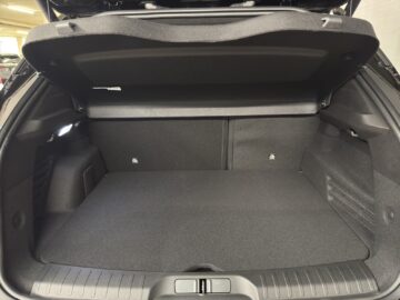 Alfa Romeo Junior 1.2 Ibrida Sky Q4