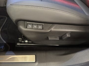 Alfa Romeo Junior 1.2 Ibrida Sky Q4