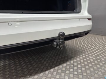 VW Golf VIII Variant 2.0 TDI Life DSG