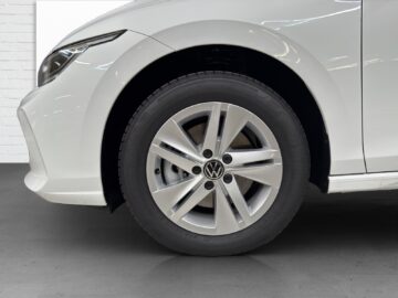 VW Golf VIII Variant 2.0 TDI Life DSG