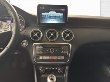Mercedes-Benz A 180 Urban