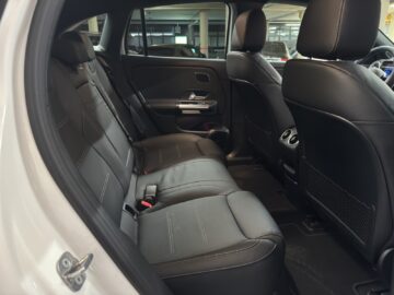 Mercedes-Benz EQA 350 AMG Line 4Matic Excellence Edition