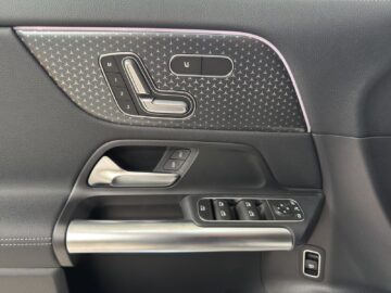 Mercedes-Benz EQA 350 AMG Line 4Matic Excellence Edition
