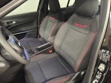 Fiat 600E Red