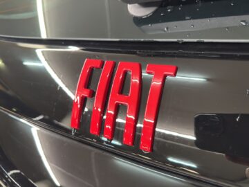 Fiat 600E Red