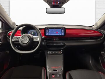 Fiat 600E Red