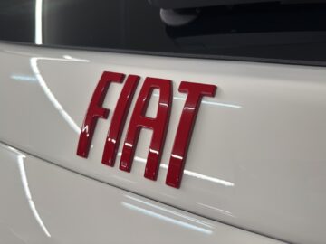 Fiat 600E Red